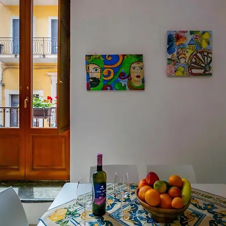 Dom wakacyjny Dimore Anna Maria -casa Liberty- Avola